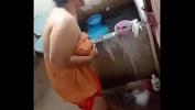 Download video sex 2021 Thai aunty bathing