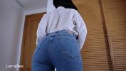 Watch video sex hot Descubro a mi compa ntilde ero de piso con mi ropa interior y follamos en su habitacion online