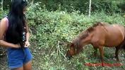 Download video sex 2021 HD asian thai teen peeing next to horse outdoor