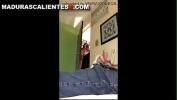 Watch video sex hot Mi tia me descubre masturbandome y se queda mirando Mp4 - IndianSexy.Net