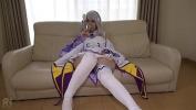 Video sex Emilia Cosplay Live Action Mp4